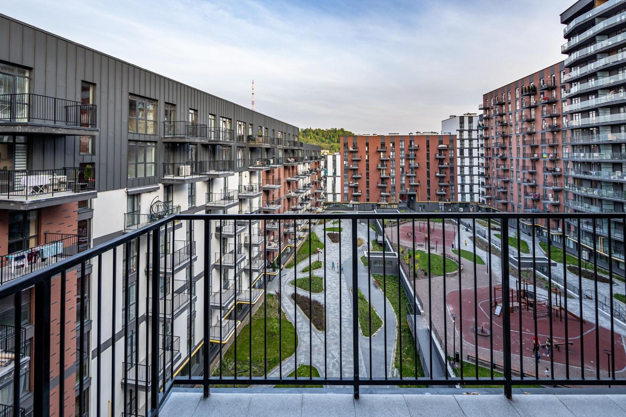 Avalon Premium Two Bedrooms Apartment Lviv Exterior foto