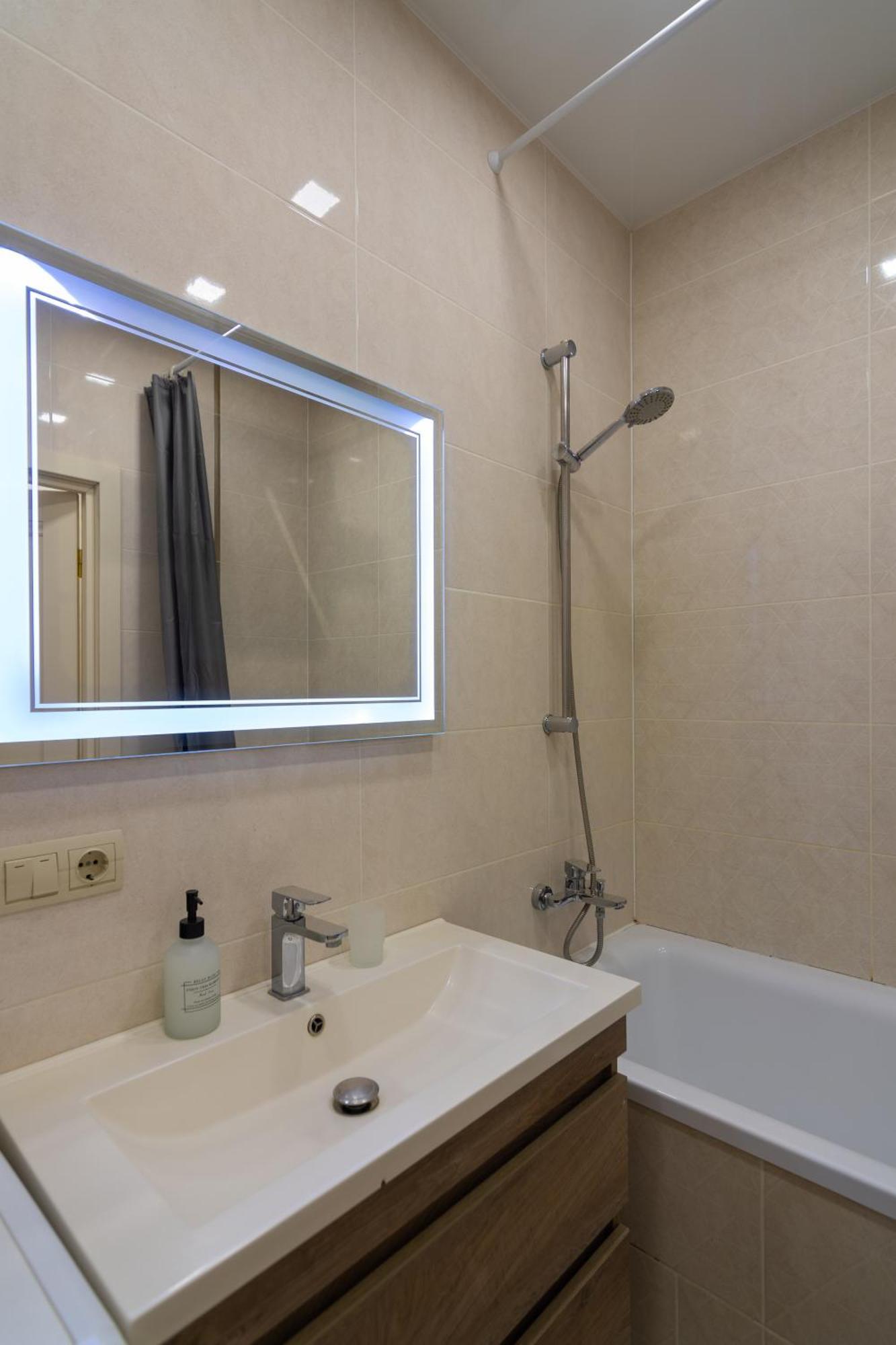 Avalon Premium Two Bedrooms Apartment Lviv Exterior foto